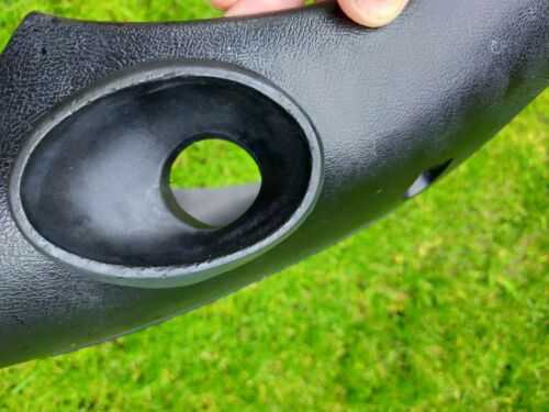 FORD CORTINA MK 3 STEERING BOTTOM BLACK Cowling.