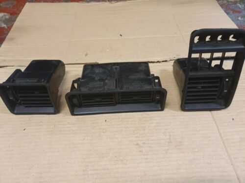 Ford Sierra Sapphire Cosworth dashboard vents - Ford Parts